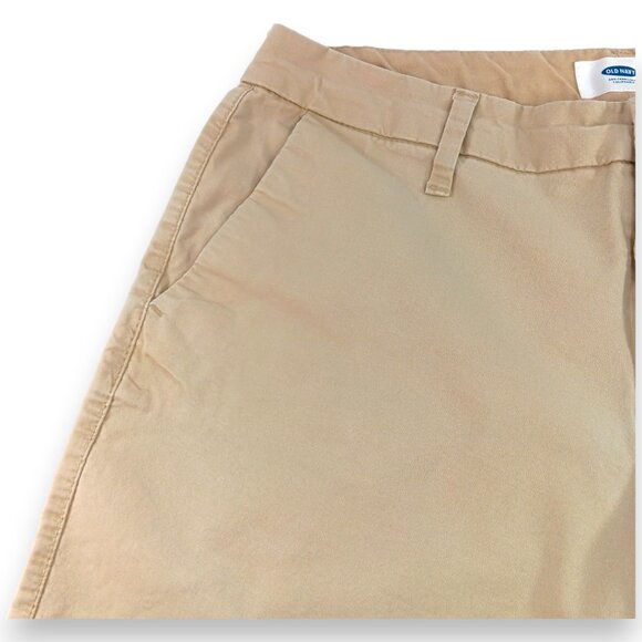 Old Navy Shorts-Women's-TAN-- Size 4-Summer-Casual- Low Rise - Picture 10 of 16